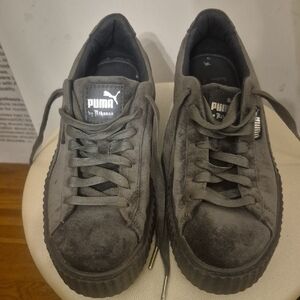 Puma by Rihanna Women's Glacier Gray Suede Creepers